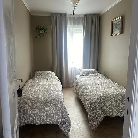 Huset Vart فندق مبيت وإفطار *